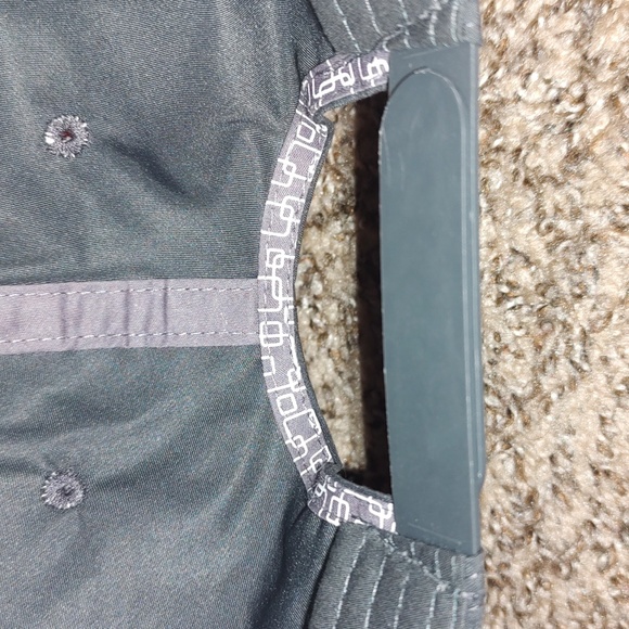 Elevate Genflex Gray Snapback Hat New with Tag - Picture 7 of 7